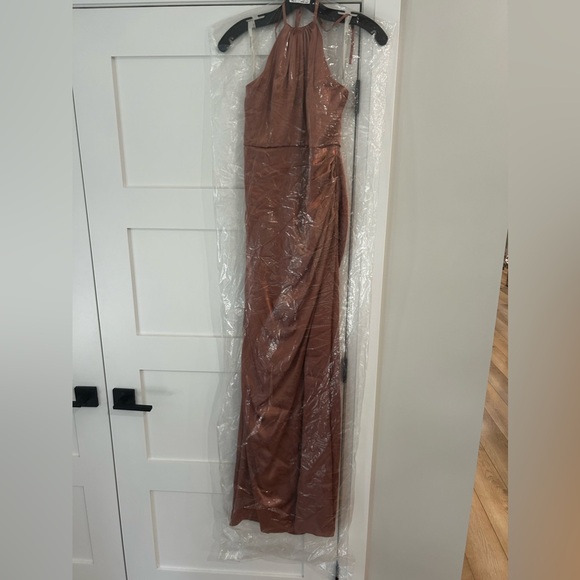 BRIDESMAID DAVIDS BRIDAL HIGHNECK DRESS - Picture 2 of 6